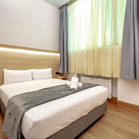 Dobohomes - Montesa 20 Aparthotel