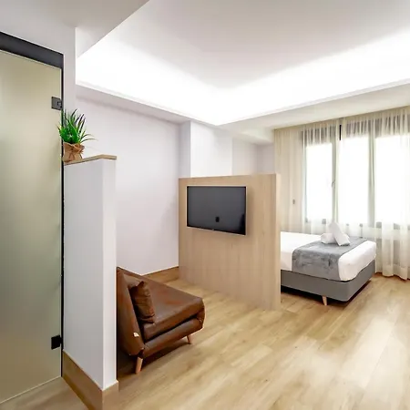 Dobohomes - Montesa 20 Aparthotel Madrid