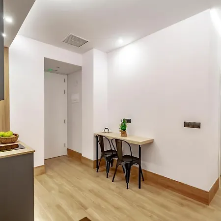 Dobohomes - Montesa 20 Appart hôtel