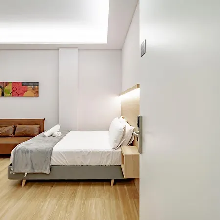 Dobohomes - Montesa 20 Appart hôtel Madrid