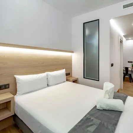Dobohomes - Montesa 20 Appart hôtel *