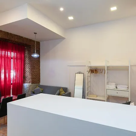 Homeabout Imperial Apartment
