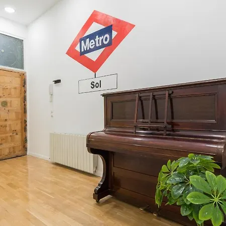 Vip Puerta Del Sol, By Monaro***** Madrid