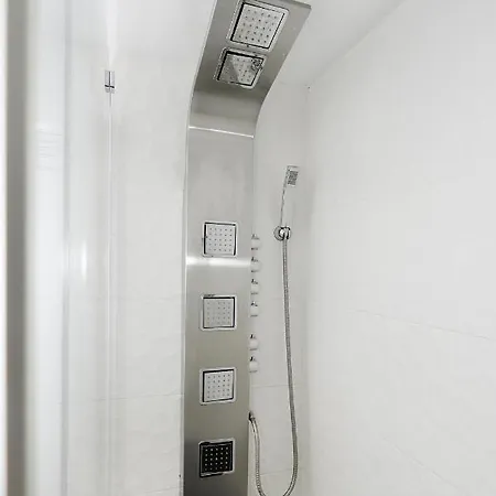 Appartamento Fantástico Piso En La Latina, 6 Personas Madrid