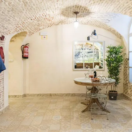 Apartamento Chueca - Tranquilo 4 Personas