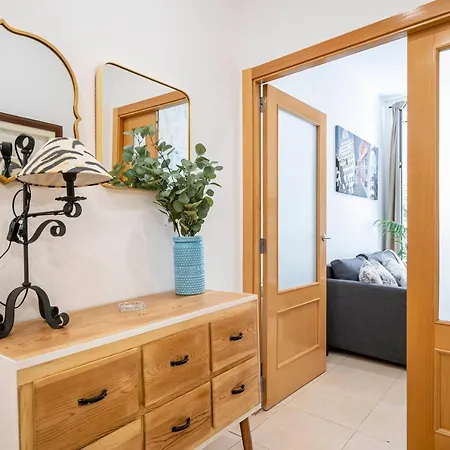 Apartment For Temporal Infantas Gran Via Inf1d