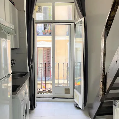 Apartment Acogedor Con Balcon En El Barrio De Chueca, Gran Via Con Aire Acondicionado Y Calefaccion *