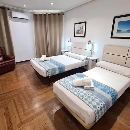 Santa Barbara Guest house 2*