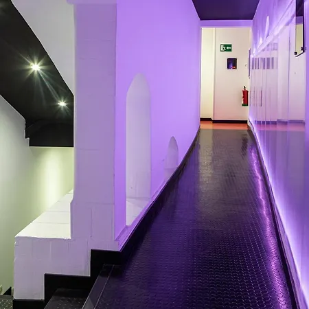 Kapselhotel Art Seven Capsules