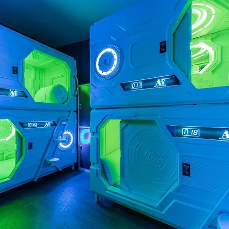 Art Seven Capsules Kapselhotel 2*