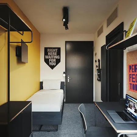 The Social Hub Hotel 4*