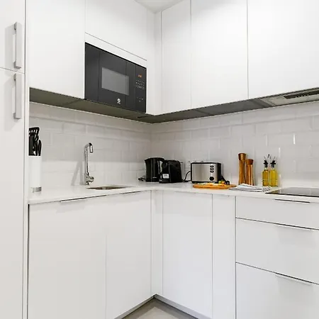 Limehome Calle Ave Maria - Temporal Lejlighedshotel Madrid