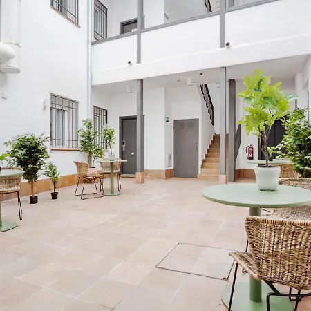 Lejlighedshotel Limehome Calle Ave Maria - Temporal