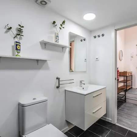 Apartament Lofts Business Bernabeu Madryt