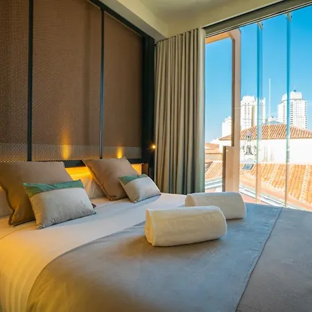 Akeah Gran Via (adults Only) マドリード