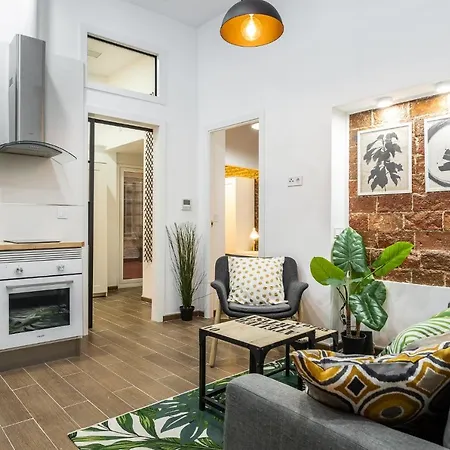 Apartment Precioso De 2 By Bebalmy