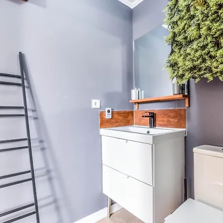Apartment Charming Atico La Latina *