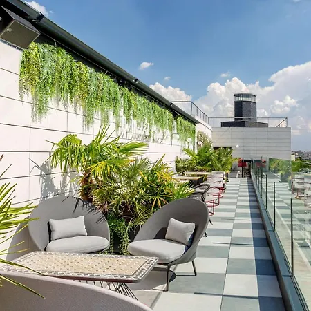 Hotell Radisson Red