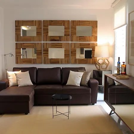 Amazinn Places Embajadores Ii Apartment *