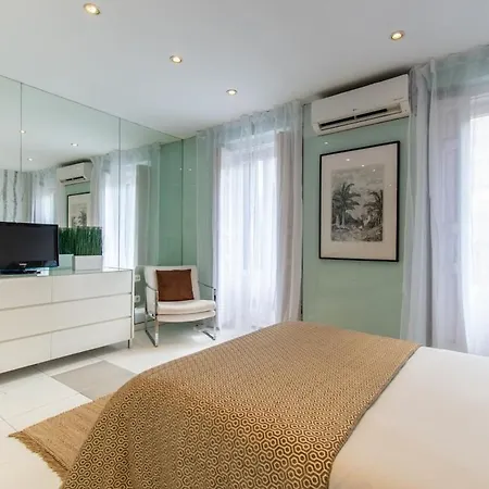 Amazinn Places Gran Via I Apartment *