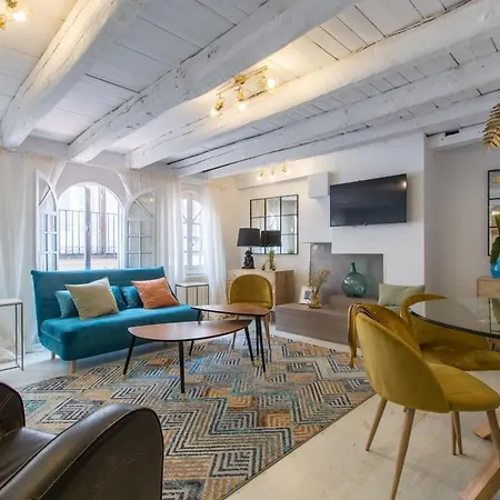 Amazinn Places Atico Plaza Santa Ana Apartment Madrid