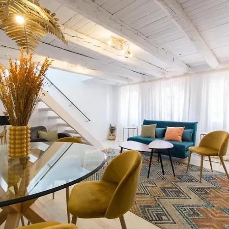 Apartment Amazinn Places Atico Plaza Santa Ana Madrid