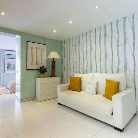 Amazinn Places Gran Via I Apartment *