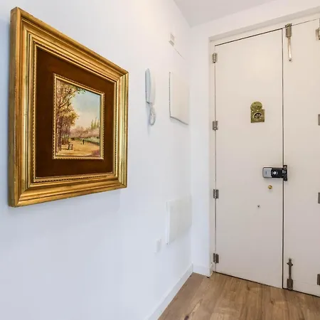 Apartment Charming Atico La Latina Madrid