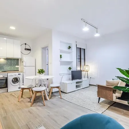 Apartamento Paseo Del Prado Apartment
