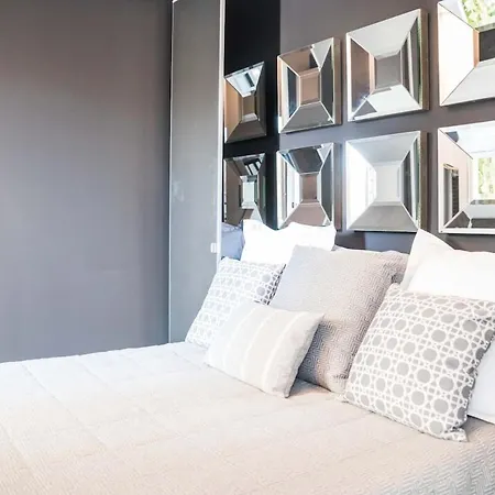 Amazinn Places Embajadores Iv Apartment *