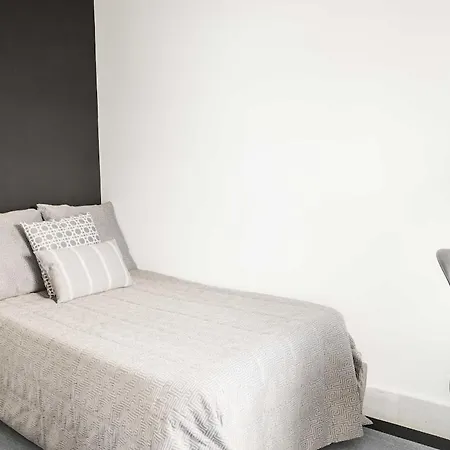 Amazinn Places Embajadores Iv Apartment Madrid