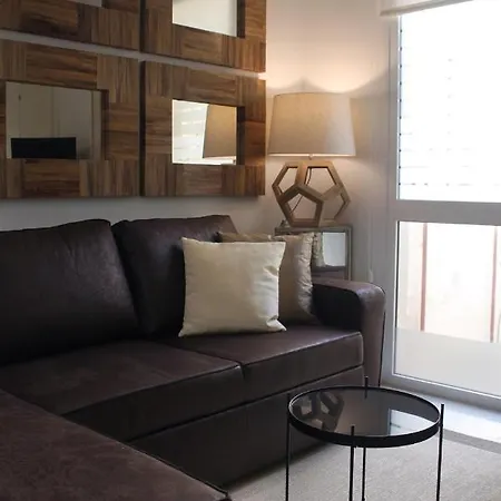 Amazinn Places Embajadores Ii Apartment *