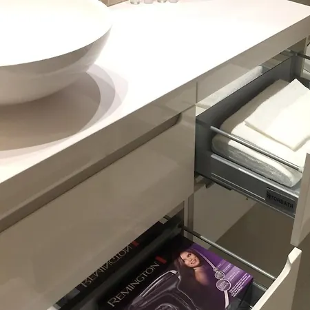 Amazinn Places Embajadores I Apartment