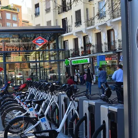 Apartment Amazinn Places Embajadores I