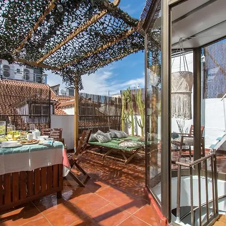 Amazinn Places Atico Plaza Santa Ana Apartment Madrid
