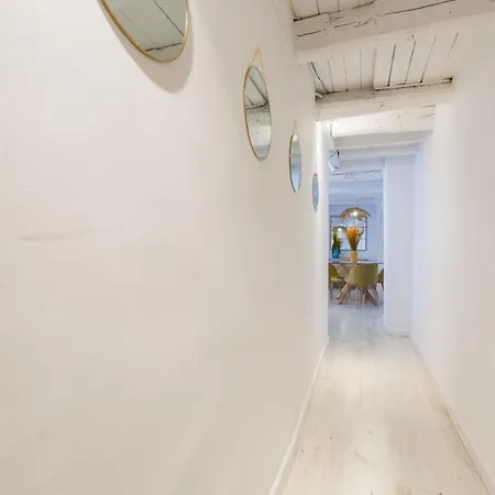 Amazinn Places Atico Plaza Santa Ana Apartment *