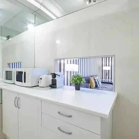 Refinado Barrio Letras Appartement