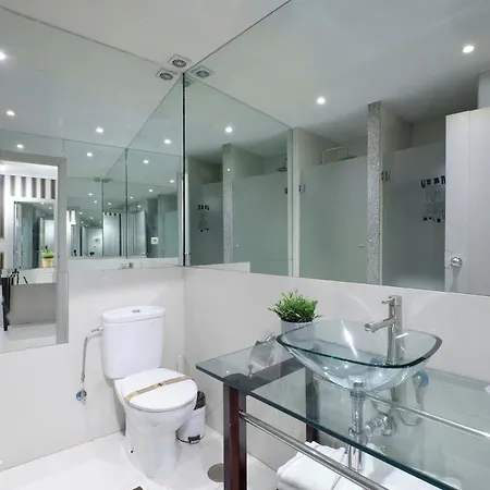 Refinado Barrio Letras Appartement