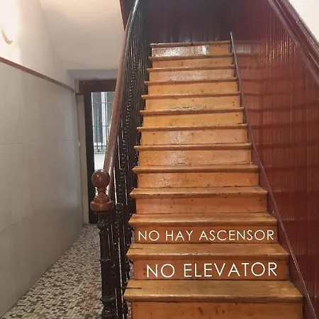 Amazinn Places Gran Via I Apartment *