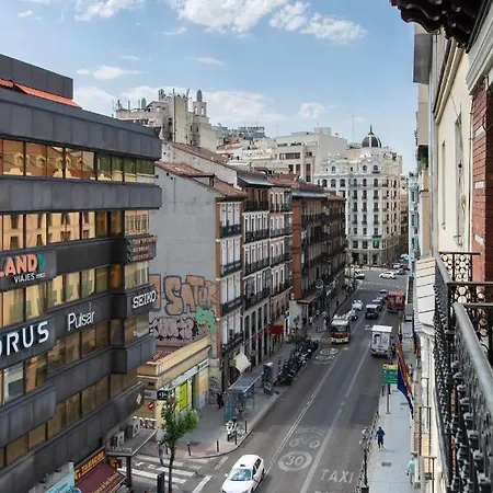 Amazinn Places Gran Via I Apartment Madrid