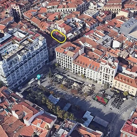 Amazinn Places Atico Plaza Santa Ana Apartment Madrid