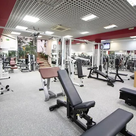 Apartment Bookinmadrid Com - Cascorro Sq 18 Pax