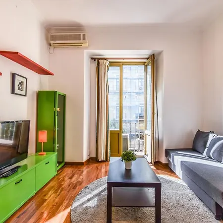 Apartment Apartamento Puente De Segovia Madrid