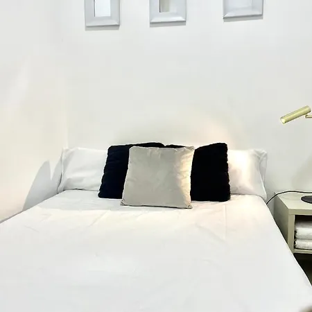 Apartamento En Centro - Chueca Apartment