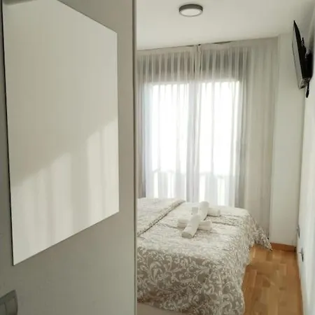 Apartment Amplio, Luminoso Y Confortable Cc *