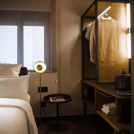 Letoh Letoh Gran Via Hotel 3*