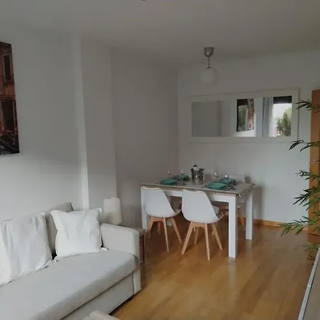 Amplio, Luminoso Y Confortable Cc Apartment *
