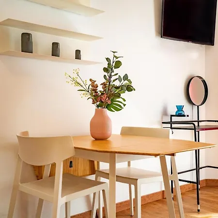 Smartr Gran Via 47 Aparthotel 3*
