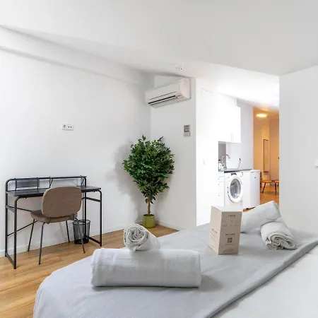 Limehome La Bolsa * Madrid