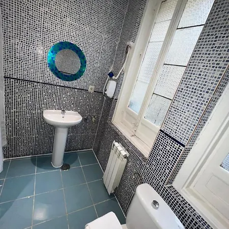 Abaaly Guest house *